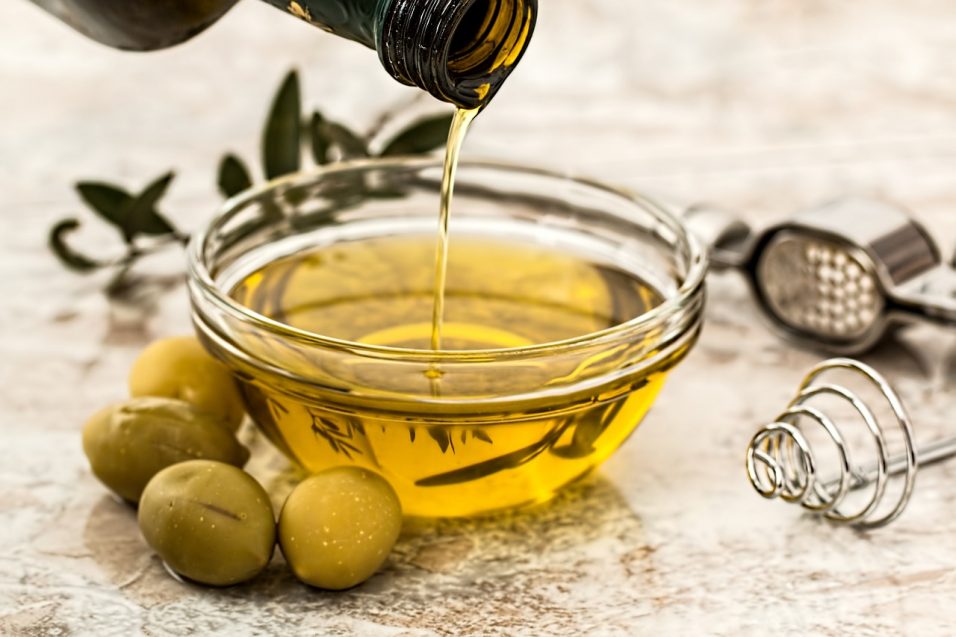 olio di qualità extravergine di oliva