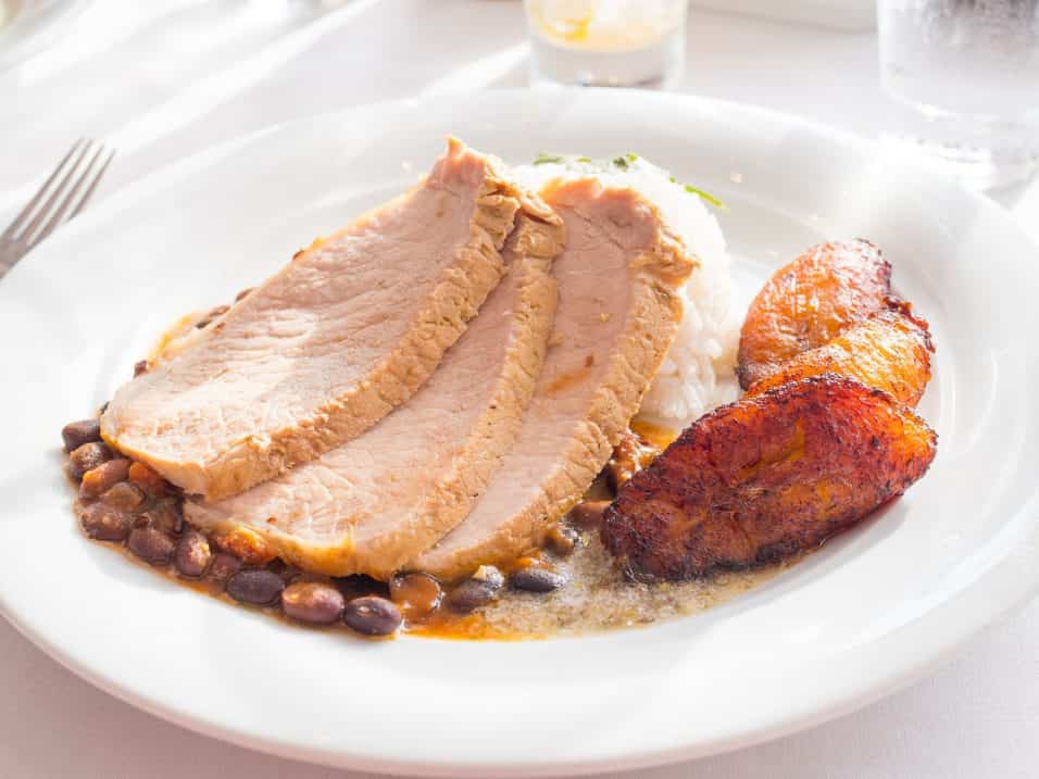 Carne di maiale con fagioli