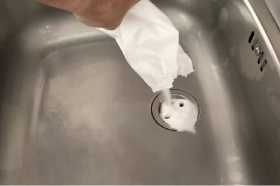 Bicarbonato nello scarico del lavandino