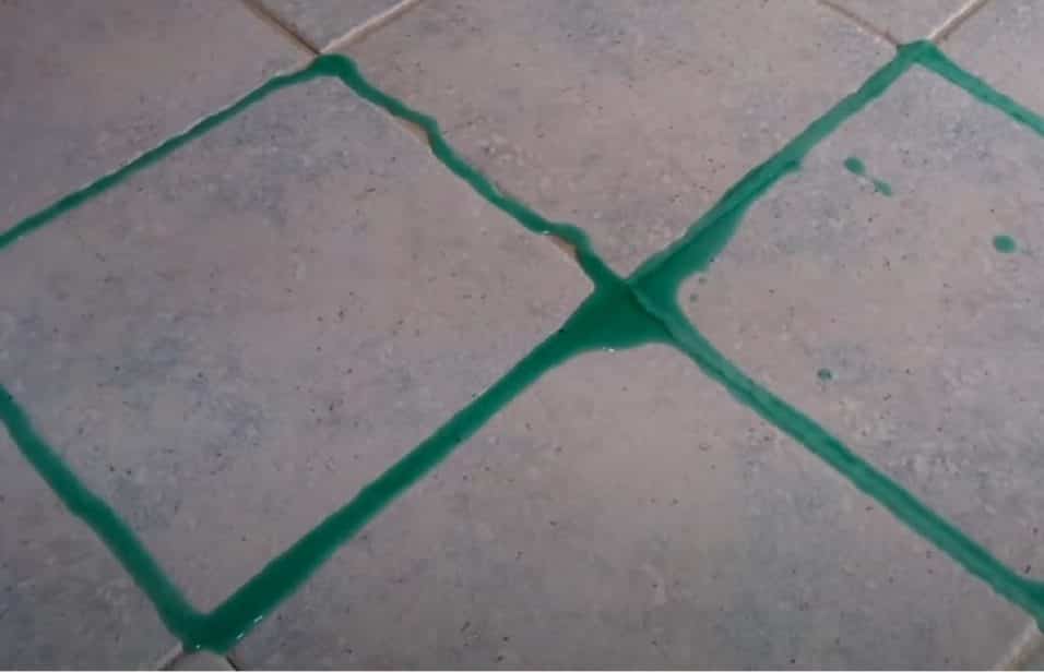 Fughe piastrelle con WC Net